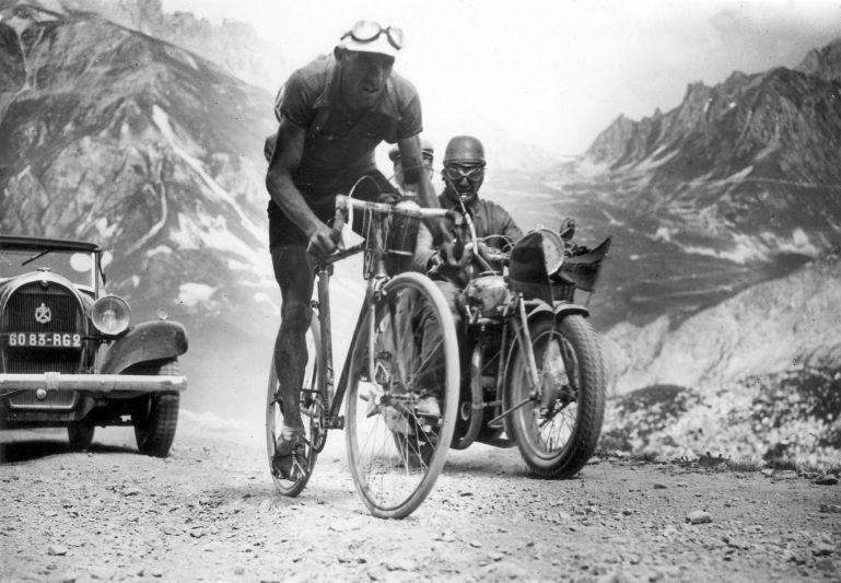 Federico Ezquerra: bicicleta de competición en 1934, muy parecida a una bicicleta de gravel